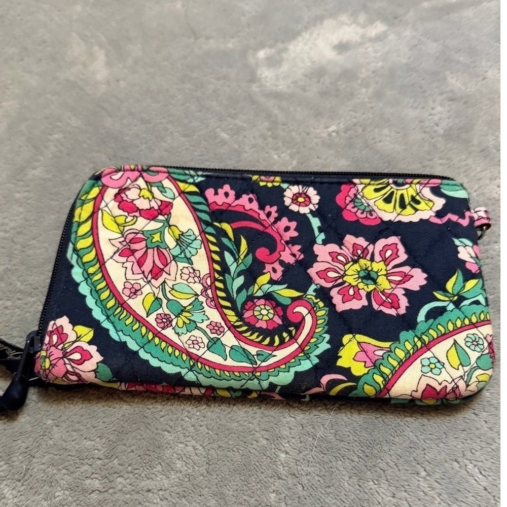 Vera Bradley Navy Blue Paisley Floral Quilted Cotton Zip Wristlet Wallet Pouch